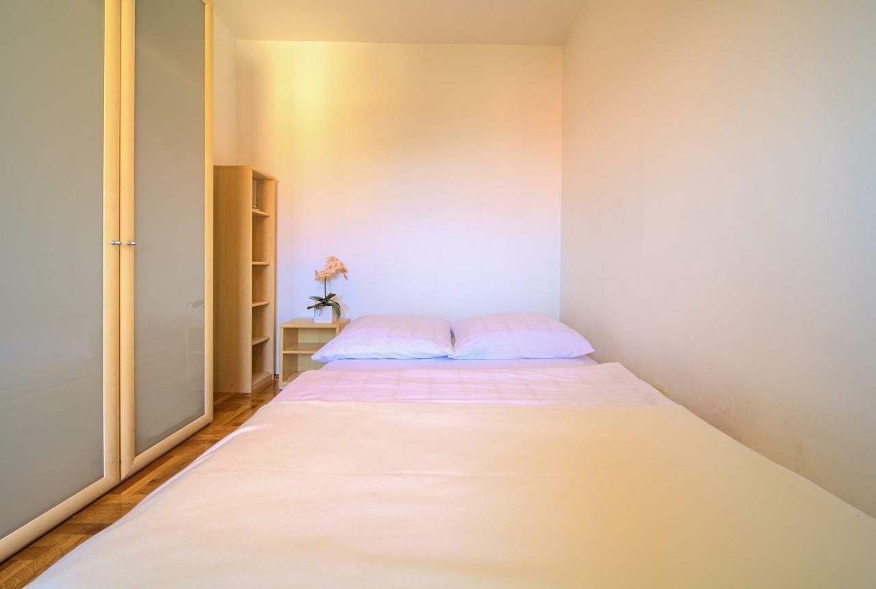 Apartman Adria มาลินสกา ภายนอก รูปภาพ