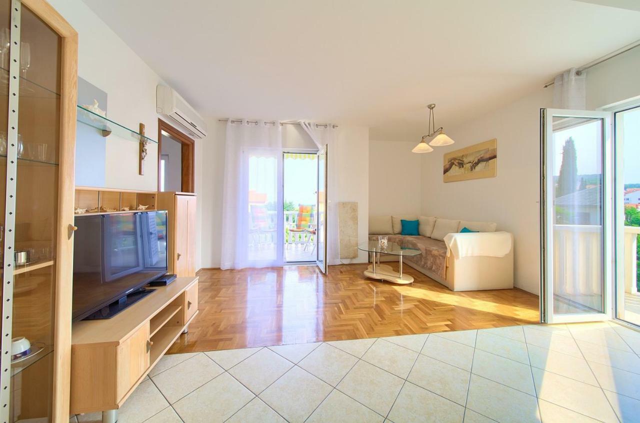 Apartman Adria มาลินสกา ภายนอก รูปภาพ